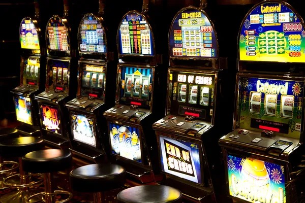 Stake entry and payout projection